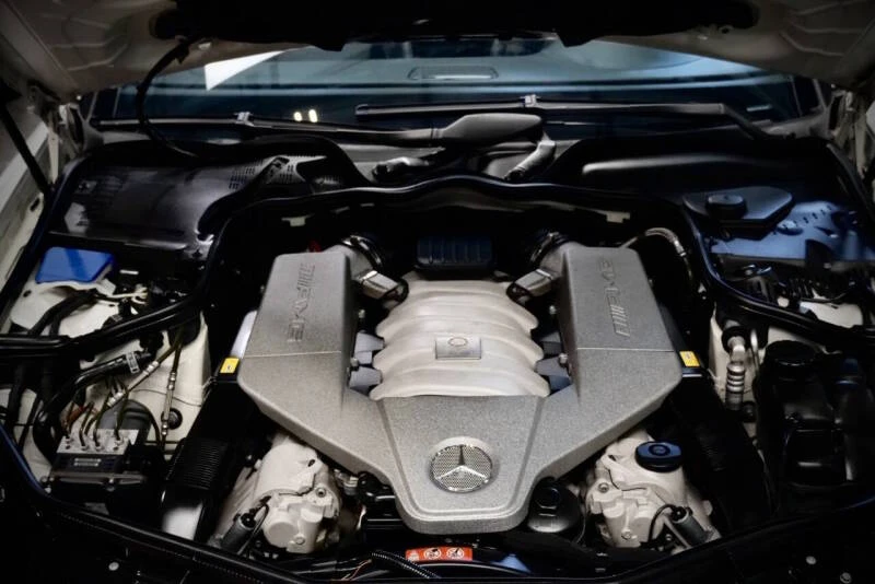 2008 Mercedes-Benz C219 CLS 55 & CLS 63 AMG - Image 8 of 31
