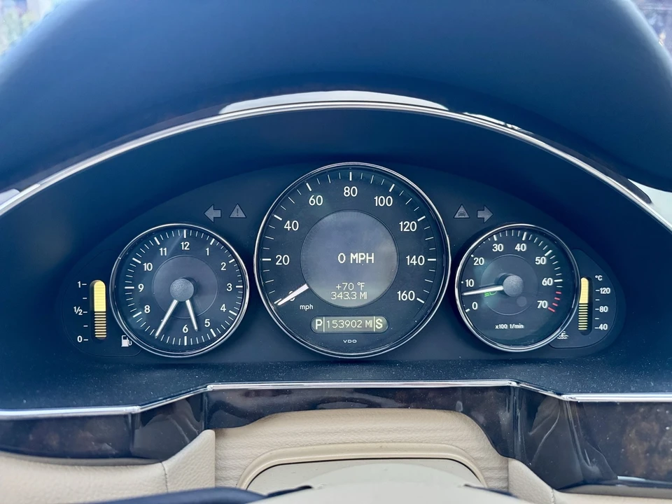2008 Mercedes-Benz C219 CLS-Class - Image 11 of 19