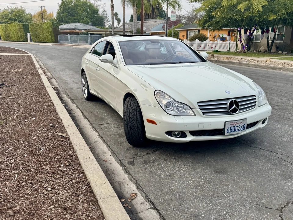 2008 Mercedes-Benz C219 CLS-Class - Image 3 of 19