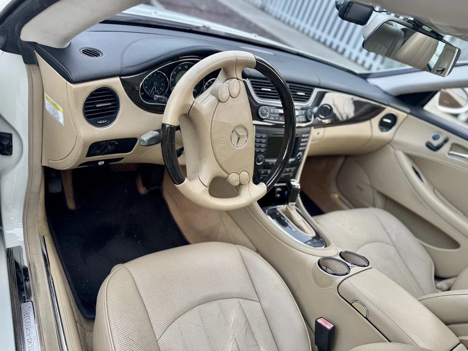 2008 Mercedes-Benz C219 CLS-Class - Image 8 of 19