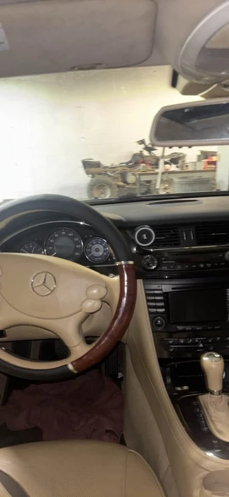 2008 Mercedes-Benz C219 CLS-Class - Image 8 of 11