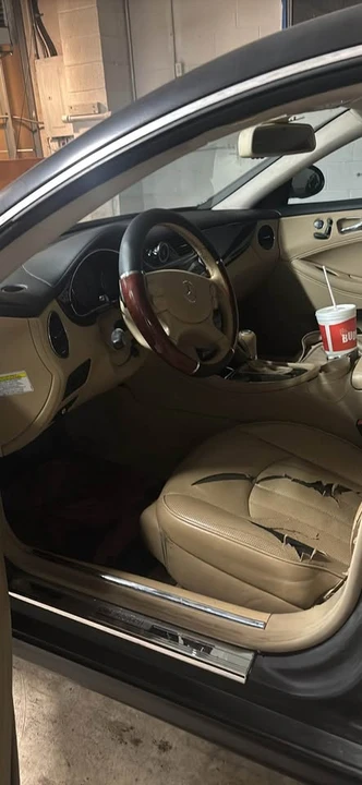 2008 Mercedes-Benz C219 CLS-Class - Image 6 of 11