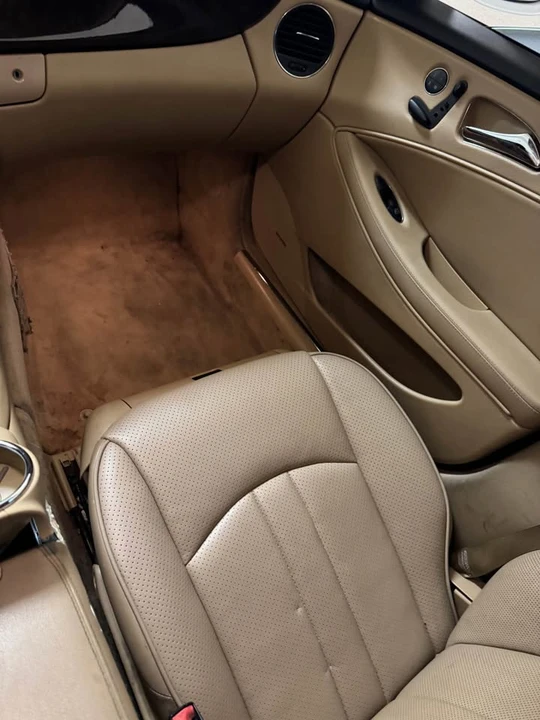 2008 Mercedes-Benz C219 CLS-Class - Image 9 of 10