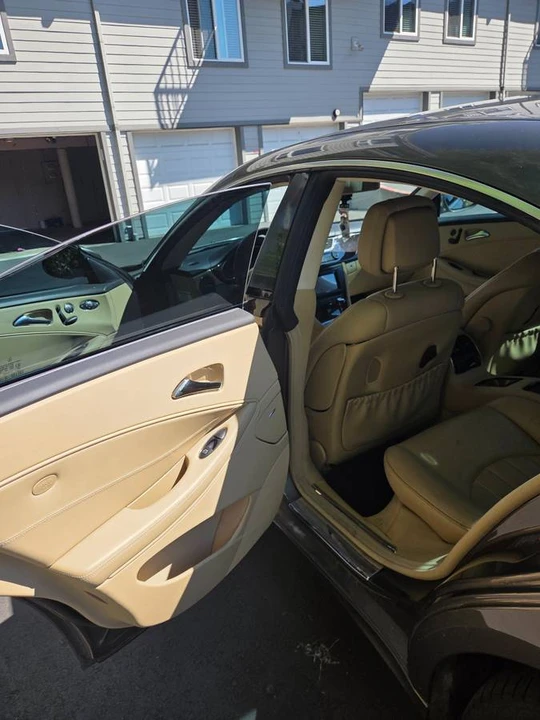 2008 Mercedes-Benz C219 CLS-Class - Image 6 of 18