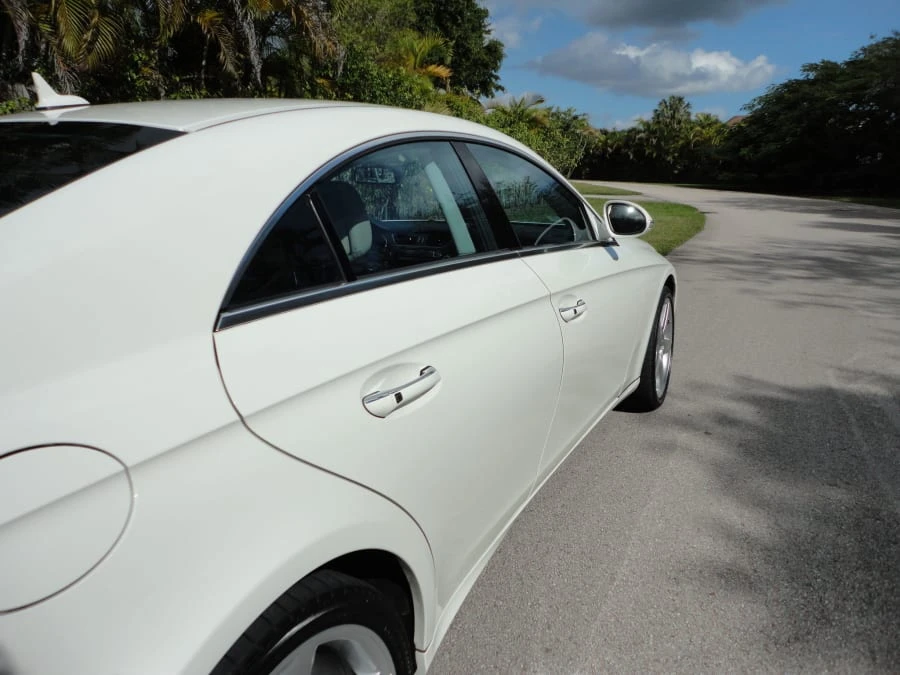 2008 Mercedes-Benz C219 CLS-Class - Image 9 of 11