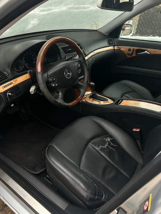2008 Mercedes-Benz W211 E-Class - Image 5 of 9