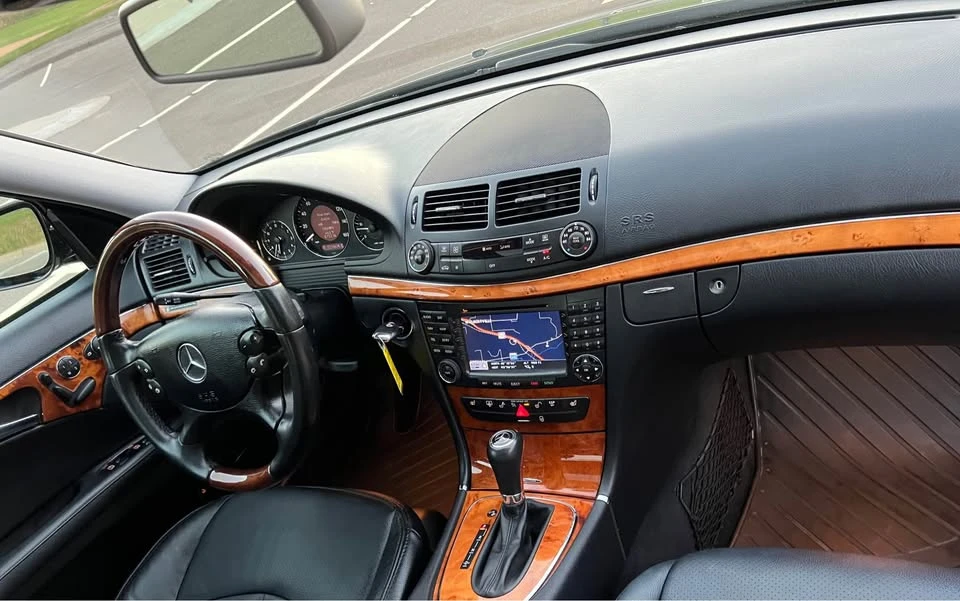 2008 Mercedes-Benz W211 E-Class - Image 16 of 19