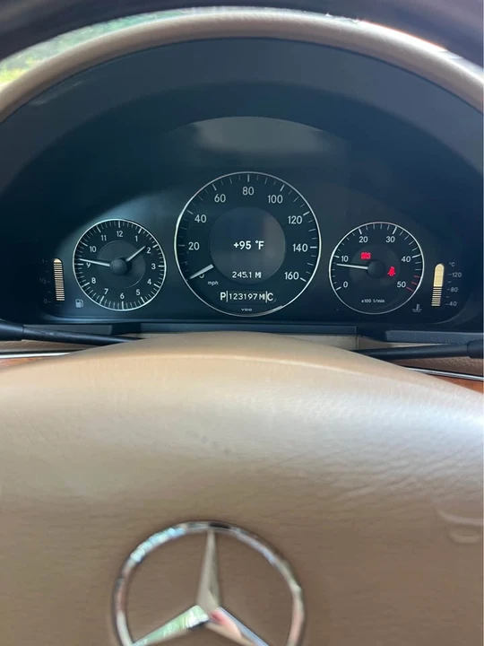 2008 Mercedes-Benz W211 E-Class - Image 17 of 19