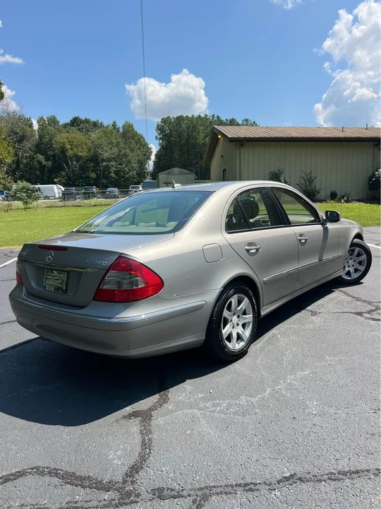 2008 Mercedes-Benz W211 E-Class - Image 4 of 19