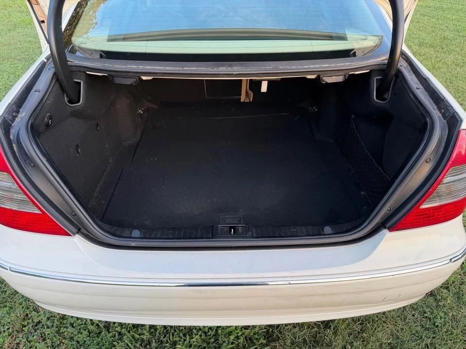 2008 Mercedes-Benz W211 E-Class - Image 11 of 14