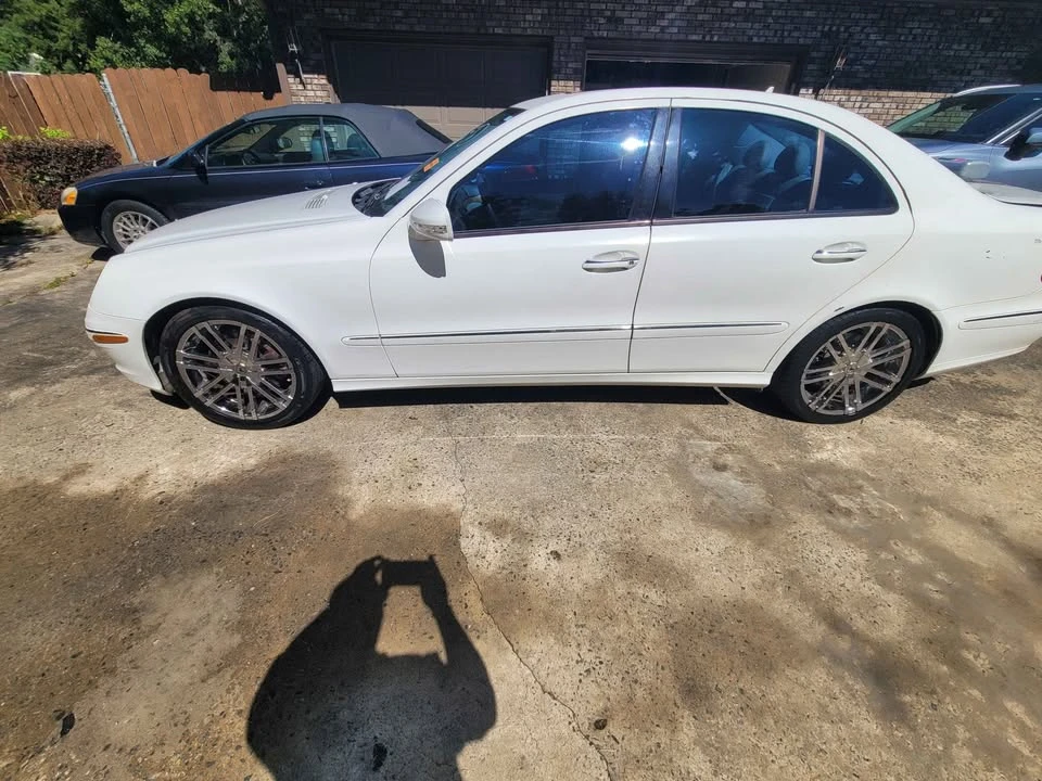 2008 Mercedes-Benz W211 E-Class - Image 2 of 15