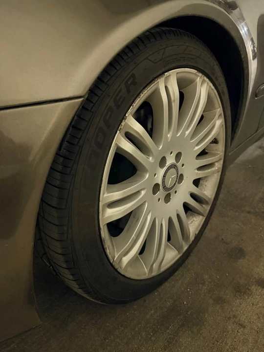 2008 Mercedes-Benz - Image 3 of 11