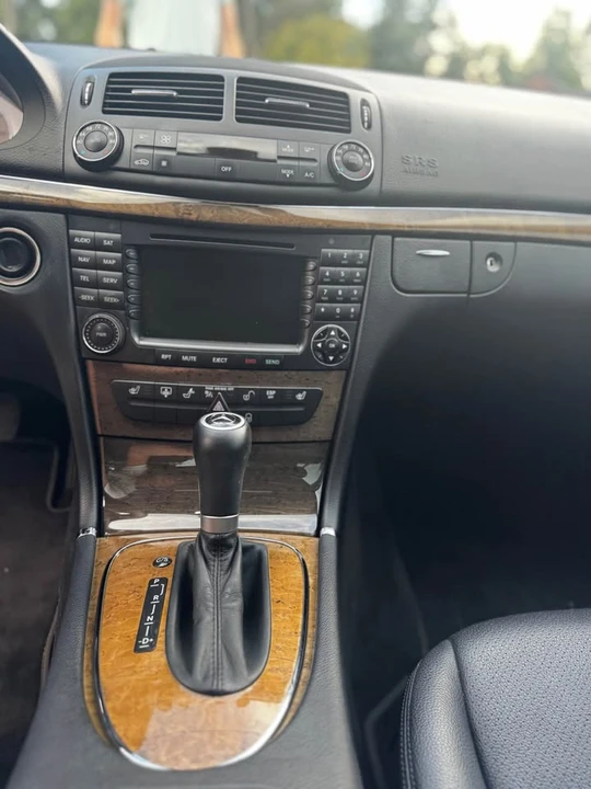 2008 Mercedes-Benz W211 E-Class - Image 14 of 14
