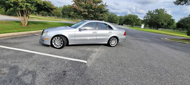 2008 Mercedes-Benz E-Class E 350 4MATIC Sedan 4D
