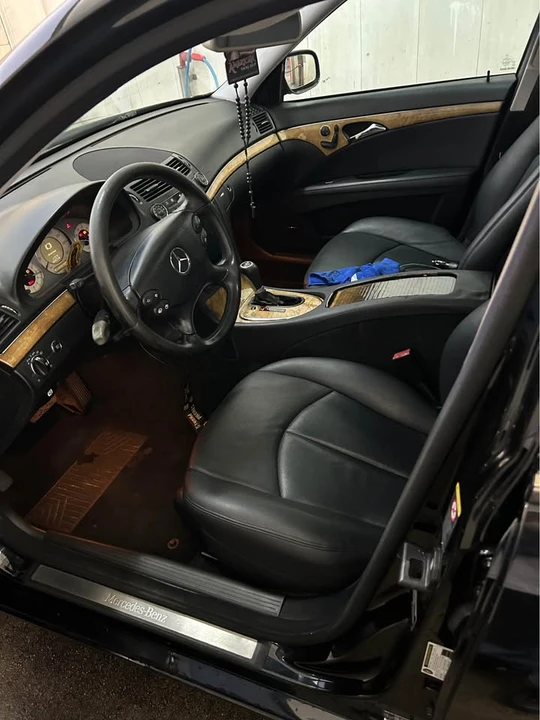 2008 Mercedes-Benz W211 E-Class - Image 16 of 19