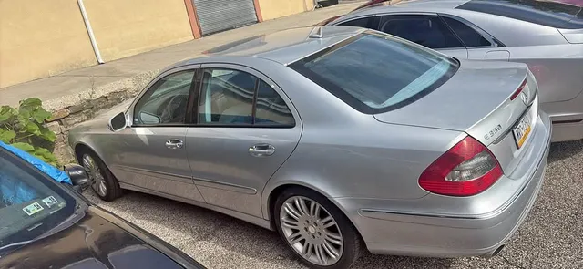 2008 Mercedes-Benz E-Class E 350 4MATIC Sedan 4D