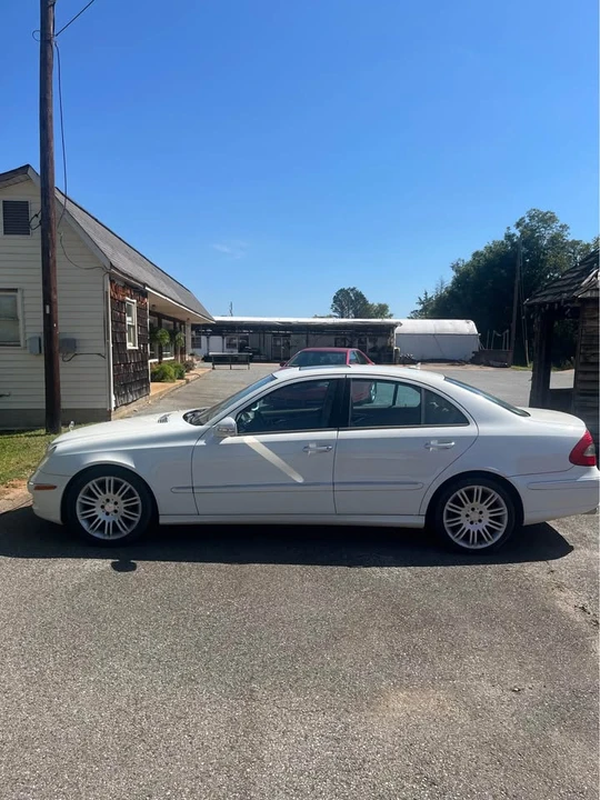 2008 Mercedes-Benz W211 E-Class - Image 3 of 13