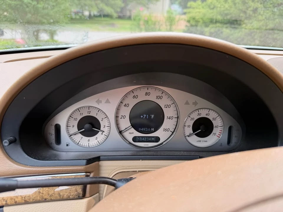 2008 Mercedes-Benz W211 E-Class - Image 2 of 9
