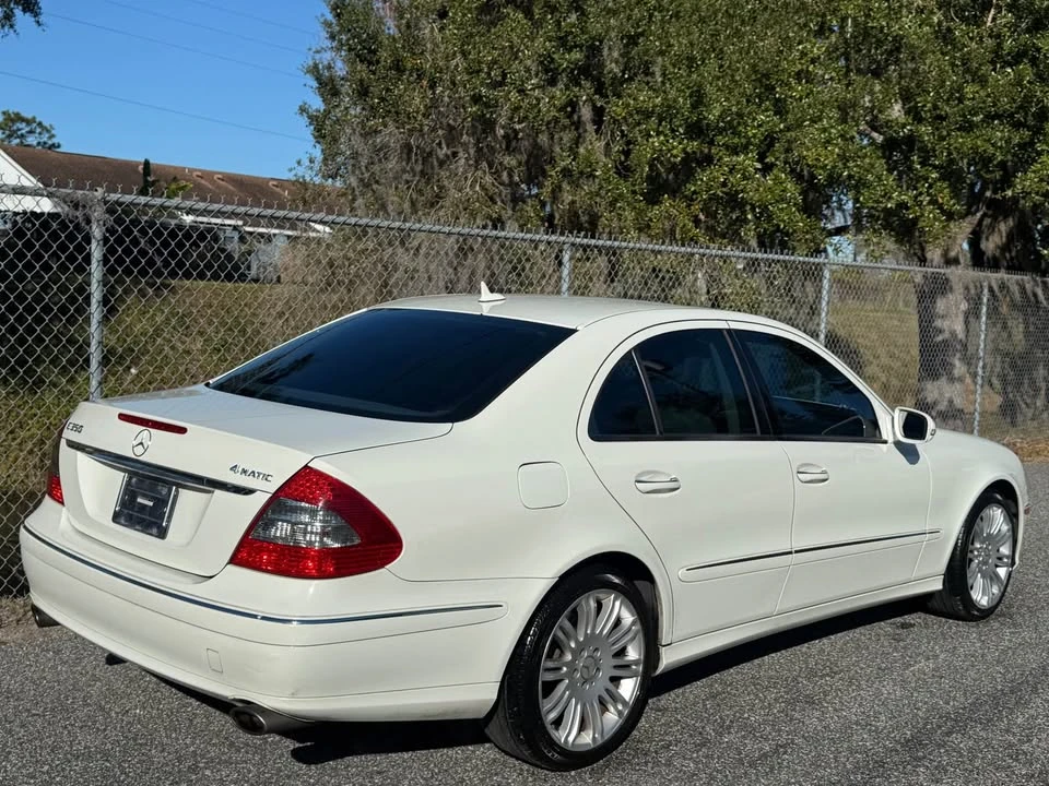 2008 Mercedes-Benz W211 E-Class - Image 11 of 17