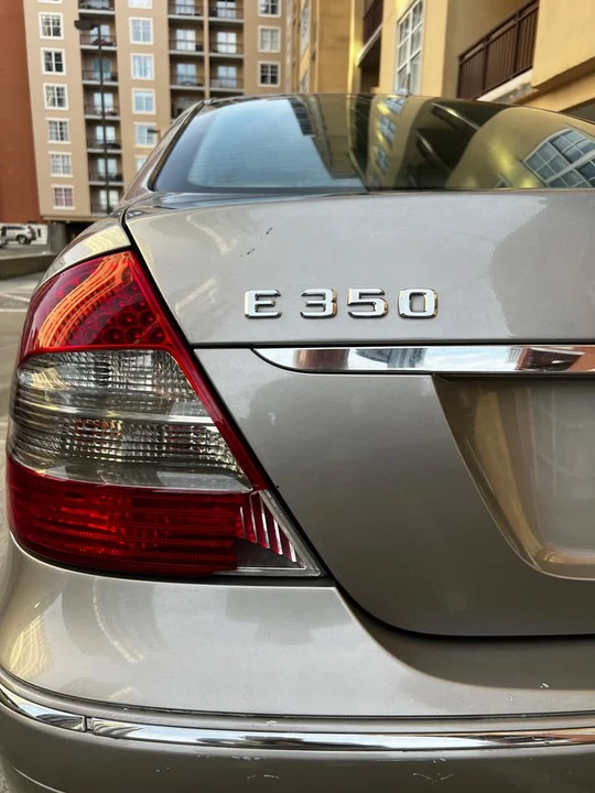 2008 Mercedes-Benz W211 E-Class - Image 12 of 20
