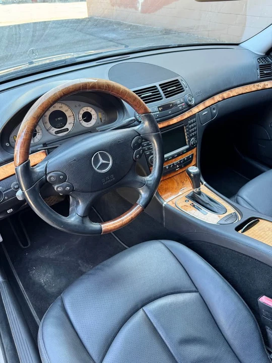 2008 Mercedes-Benz W211 E-Class - Image 11 of 16