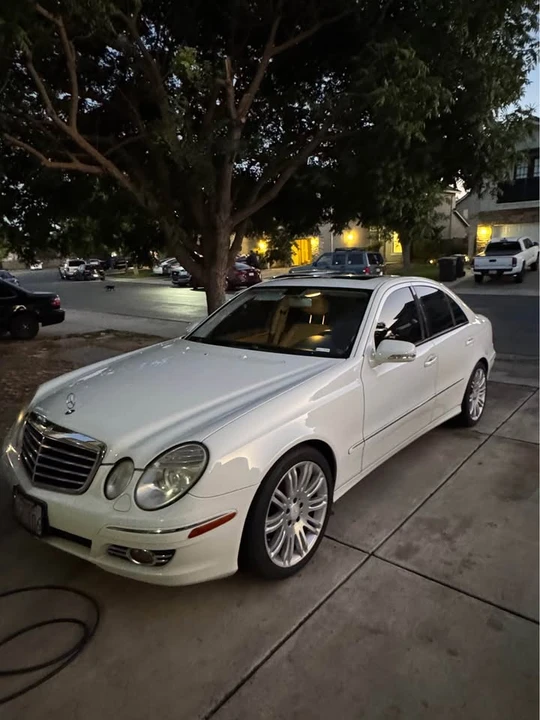 2008 Mercedes-Benz W211 E-Class - Image 5 of 9