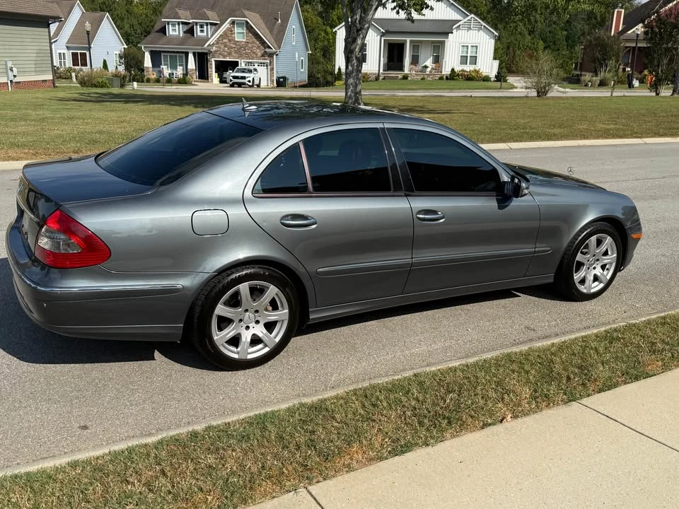 2008 Mercedes-Benz W211 E-Class - Image 2 of 9