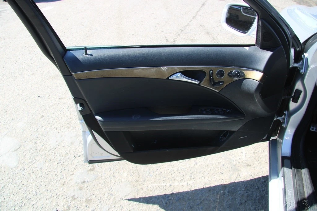 2008 Mercedes-Benz W211 E-Class - Image 14 of 21