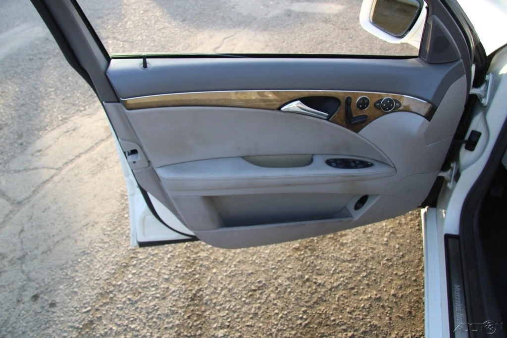2008 Mercedes-Benz W211 E-Class - Image 12 of 21
