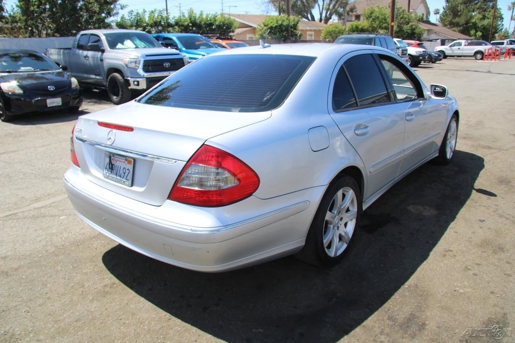 2008 Mercedes-Benz W211 E-Class - Image 7 of 21