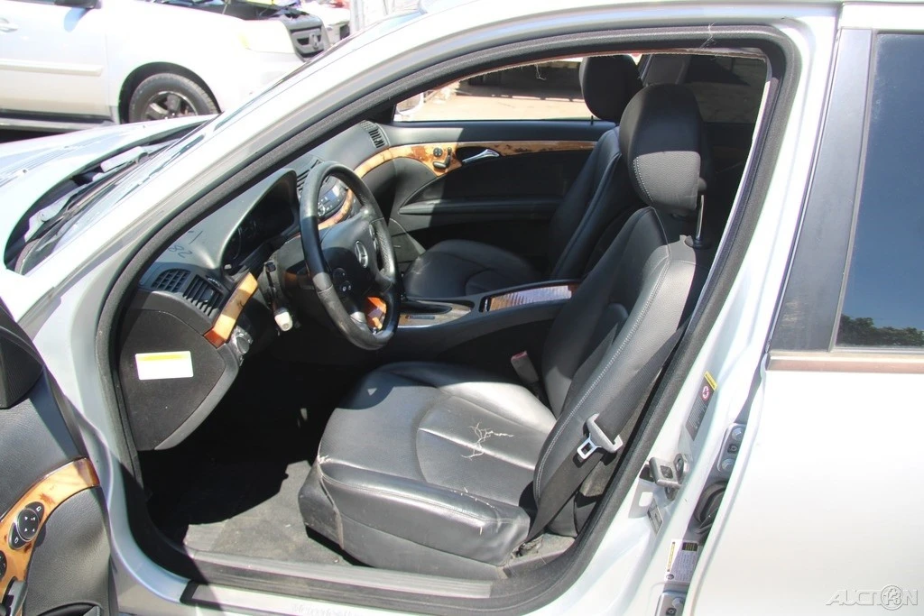 2008 Mercedes-Benz W211 E-Class - Image 15 of 21