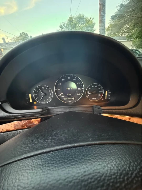 2008 Mercedes-Benz W211 E-Class - Image 8 of 10
