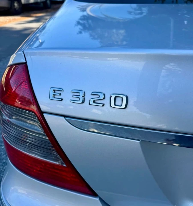 2008 Mercedes-Benz W211 E-Class - Image 4 of 15