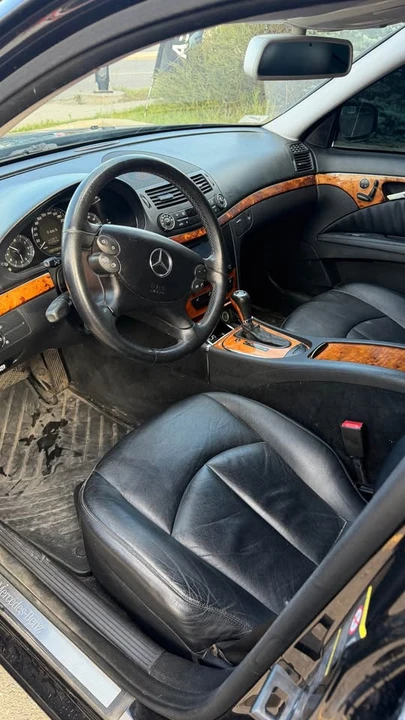 2008 Mercedes-Benz W211 E-Class - Image 7 of 9