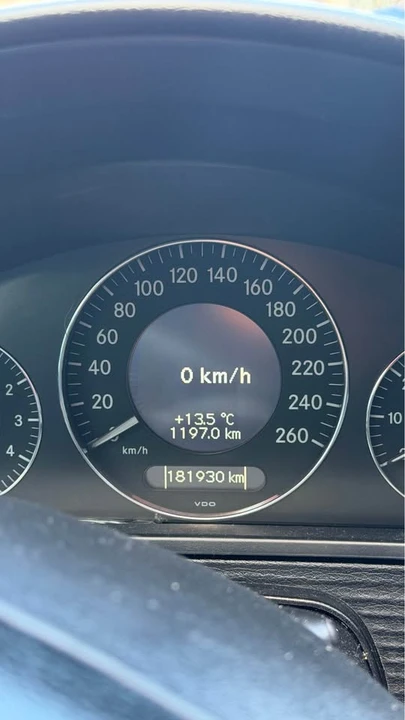2008 Mercedes-Benz W211 E-Class - Image 6 of 9