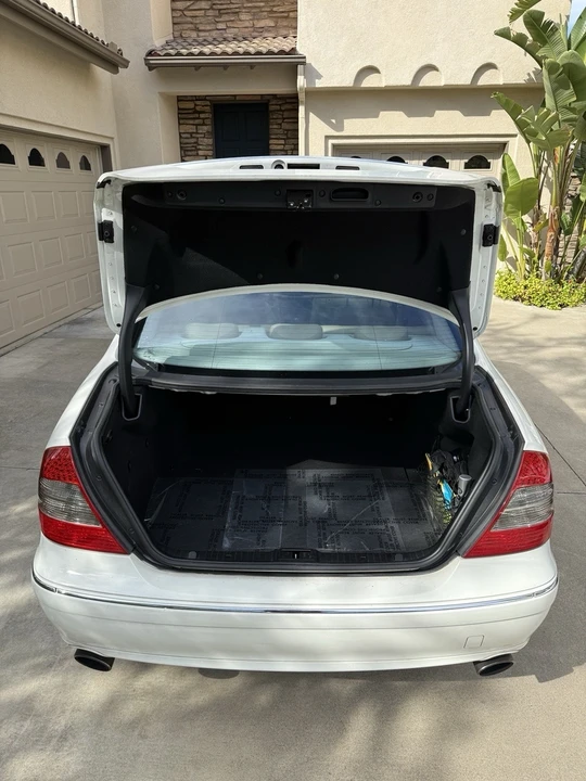 2008 Mercedes-Benz W211 E-Class - Image 11 of 16