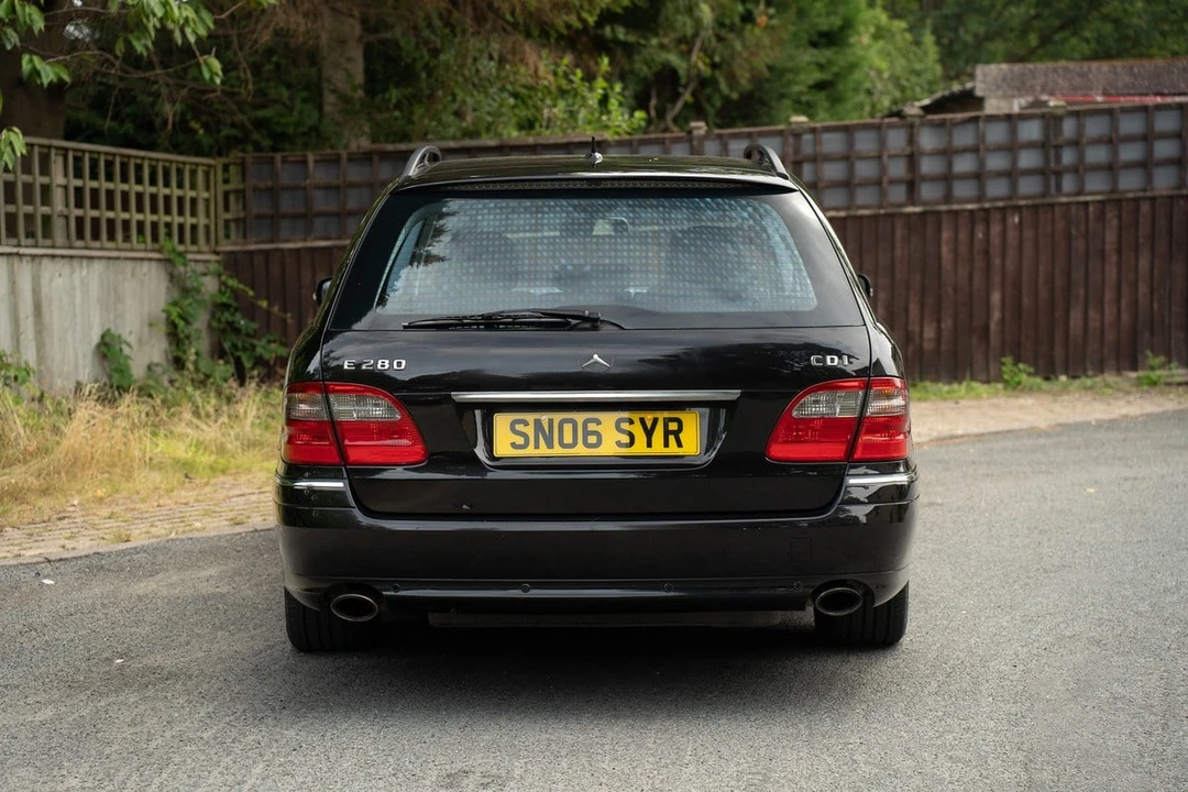 2008 Mercedes-Benz W211 E-Class - Image 8 of 30