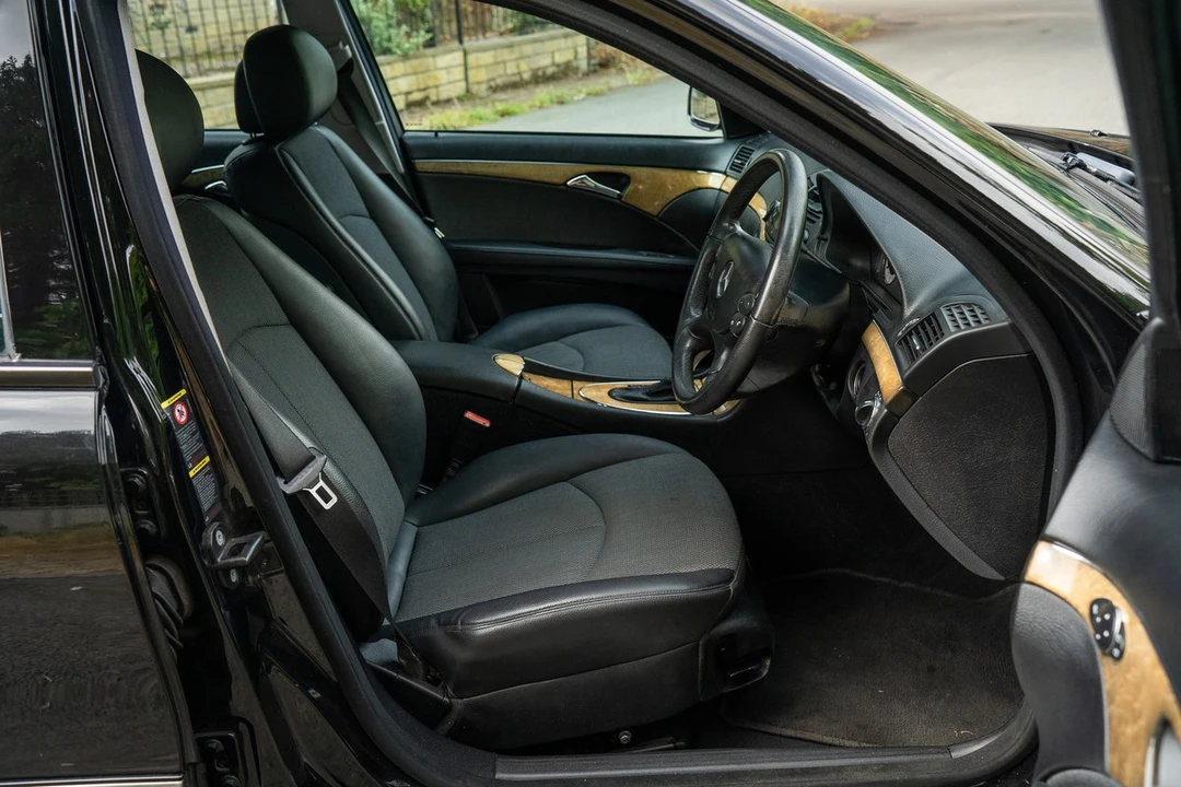 2008 Mercedes-Benz W211 E-Class - Image 17 of 30