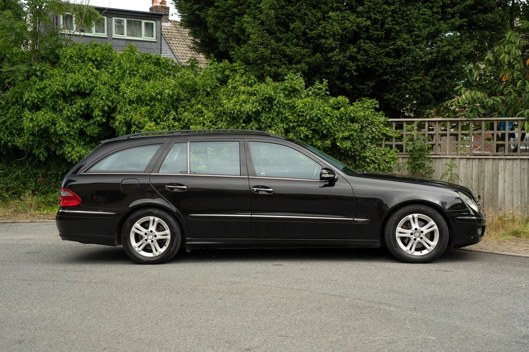 2008 Mercedes-Benz W211 E-Class - Image 6 of 30