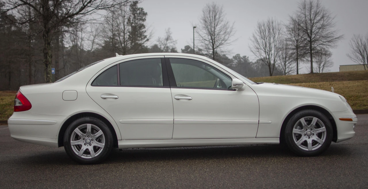2008 Mercedes-Benz W211 E-Class - Image 8 of 31