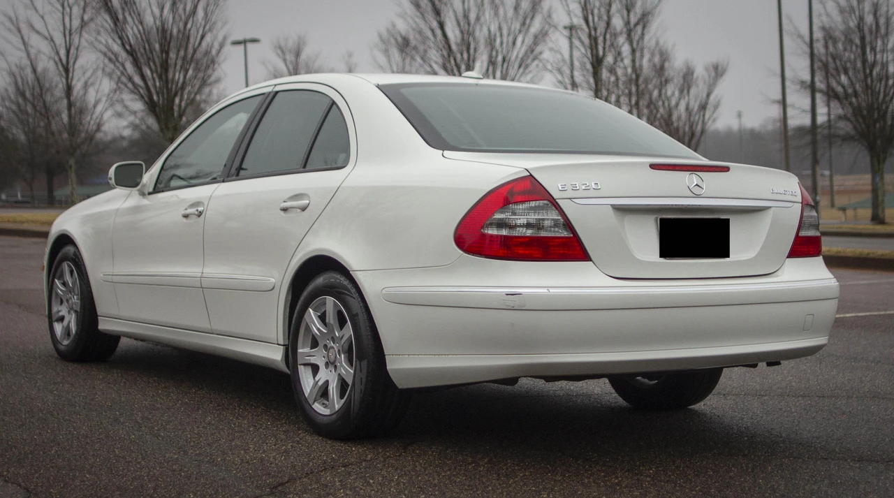 2008 Mercedes-Benz W211 E-Class - Image 4 of 31