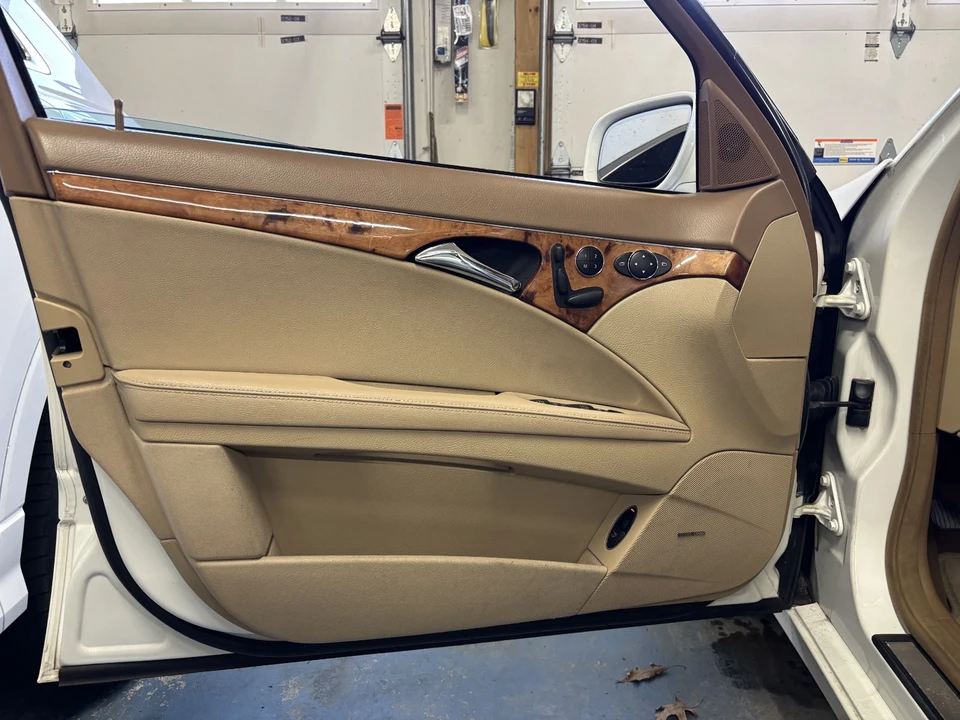 2008 Mercedes-Benz W211 E-Class - Image 14 of 16