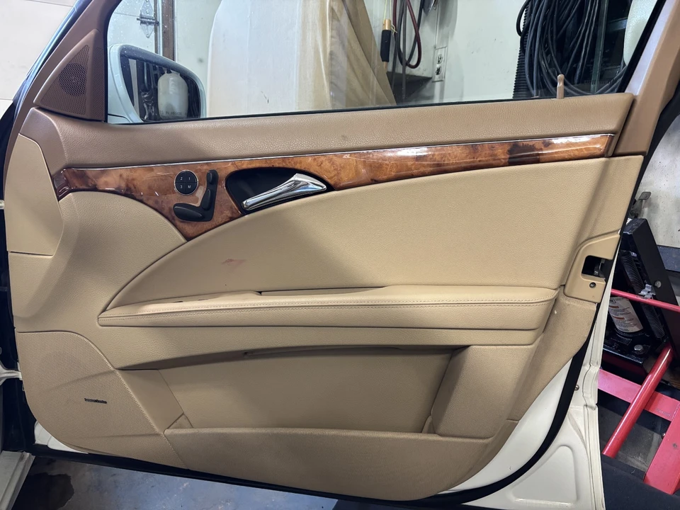 2008 Mercedes-Benz W211 E-Class - Image 15 of 16