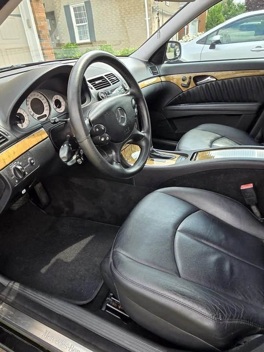 2008 Mercedes-Benz W211 E-Class - Image 2 of 12