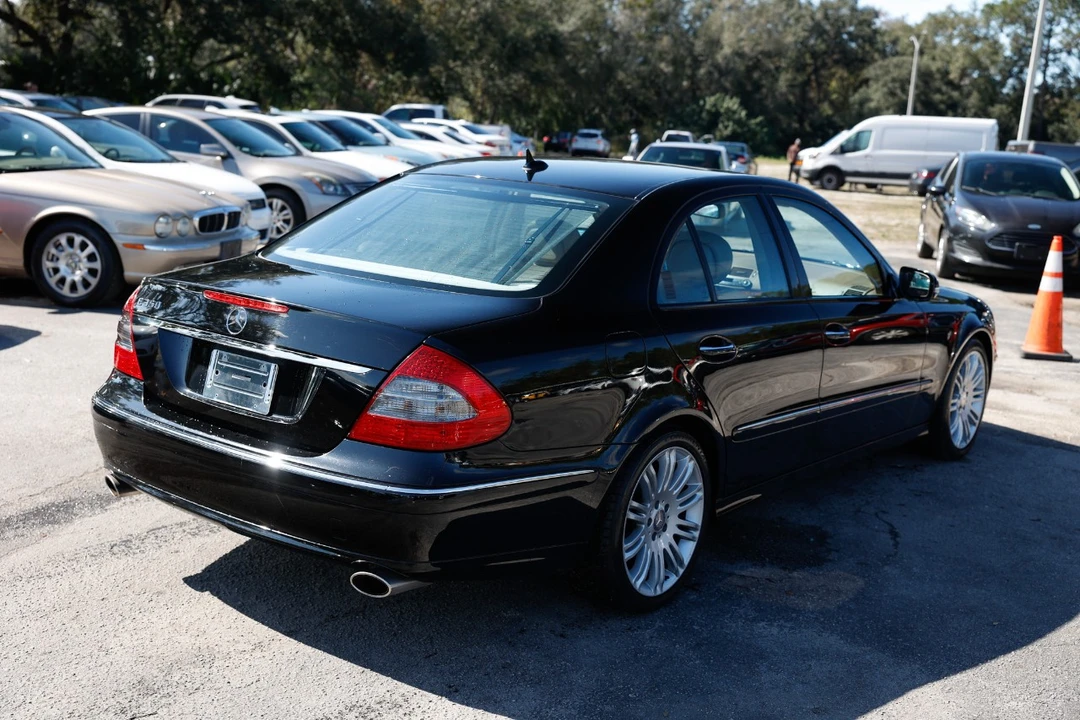 2008 Mercedes-Benz W211 E-Class - Image 11 of 12