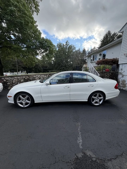 2008 Mercedes-Benz W211 E-Class - Image 5 of 16