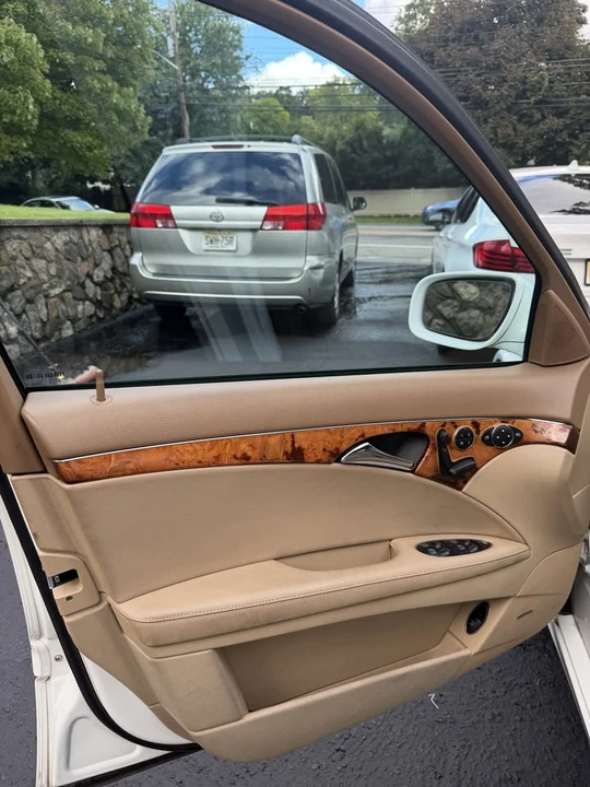 2008 Mercedes-Benz W211 E-Class - Image 9 of 16