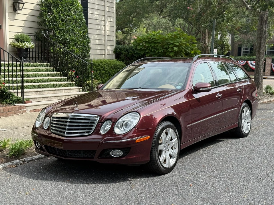 2008 Mercedes-Benz W211 E-Class - Image 2 of 31