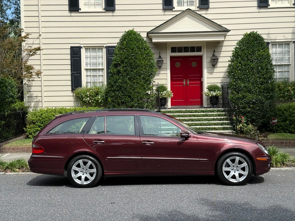 2008 Mercedes-Benz W211 E-Class - Image 8 of 31