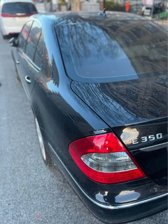 2008 Mercedes-Benz W211 E-Class - Image 10 of 10